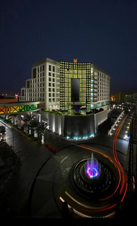 هتل گرند میلینیوم مسقط (Hotel Grand Millennium Muscat)