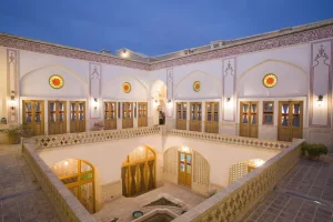 اقامتگاه سنتی سرپُله کاشان - 3