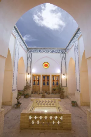 اقامتگاه سنتی سرپُله کاشان - 6