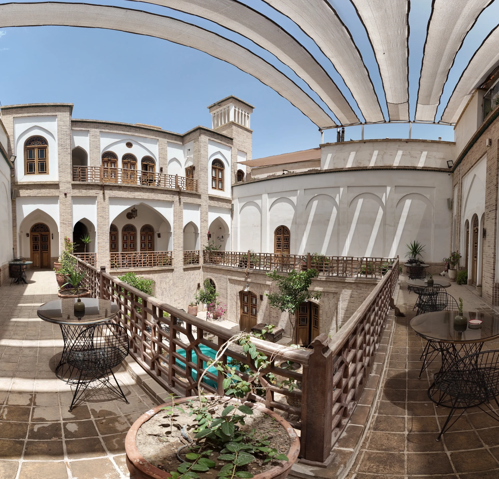 عمارت سنگ پلوی کاشان